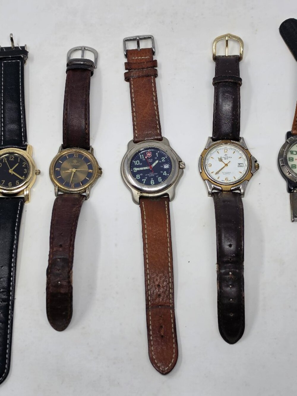 Lot Of 5 Quartz Wristwatches Nes Swiss Army Jacques Estelle Eagle Parts